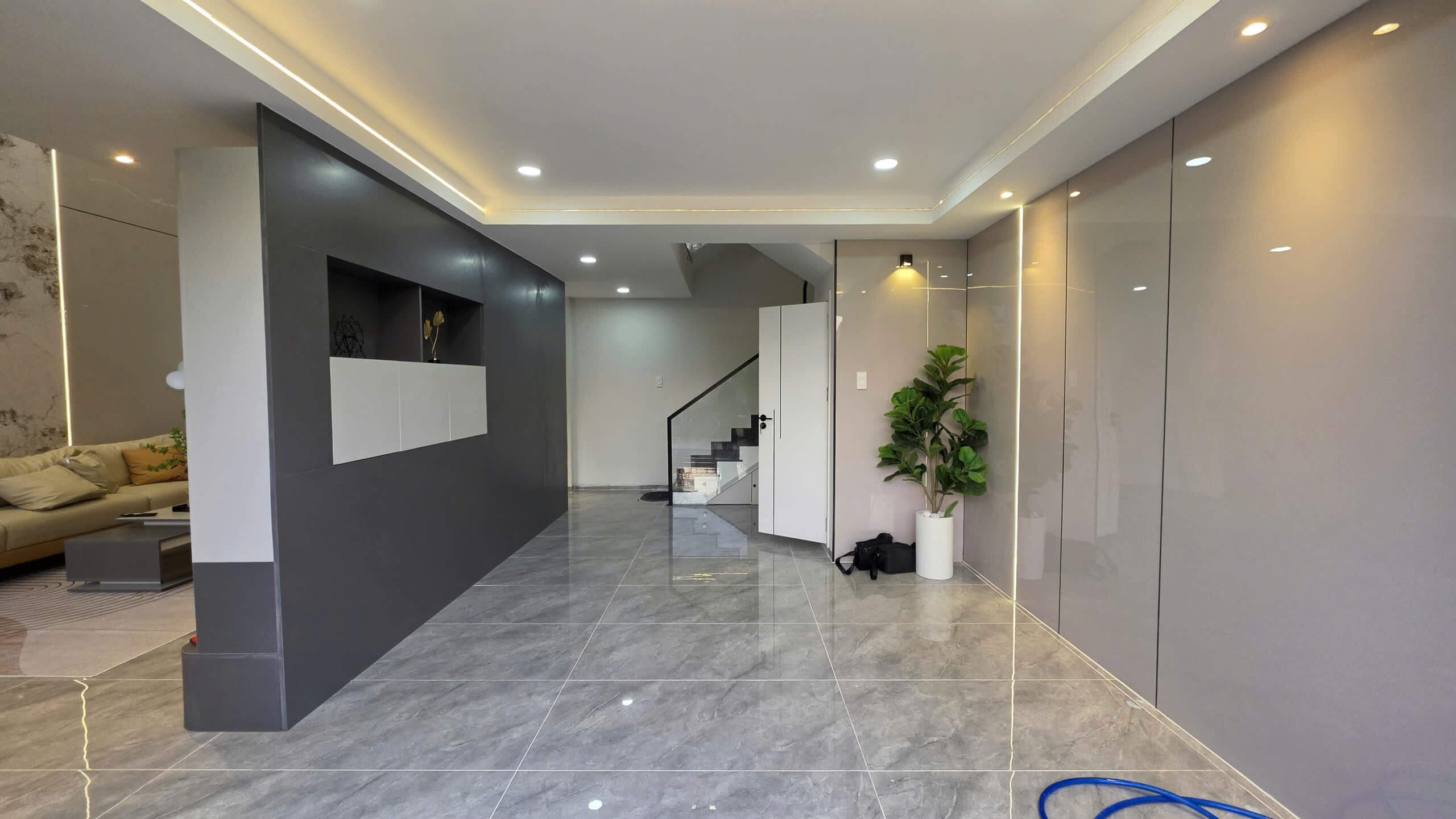 hình ảnh thực tế 2 căn nhà phố cao cấp liền kề ngang 7.5m thiết kế mới – Thạnh Lộc 29, An Phú Đông 4