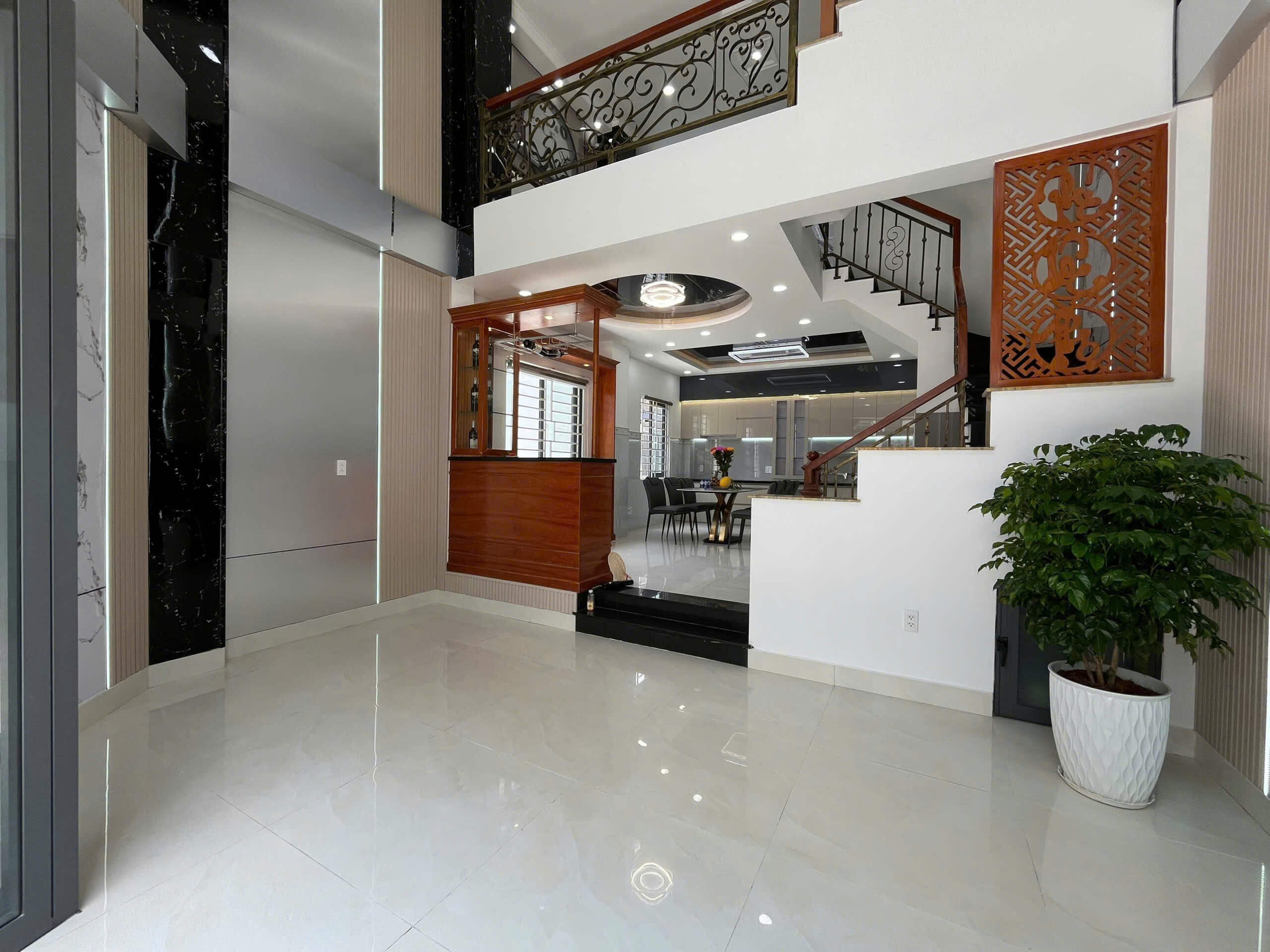 hình ảnh thực tế Nhà góc 2 mặt tiền Thạnh Xuân 24, Quận 12 6