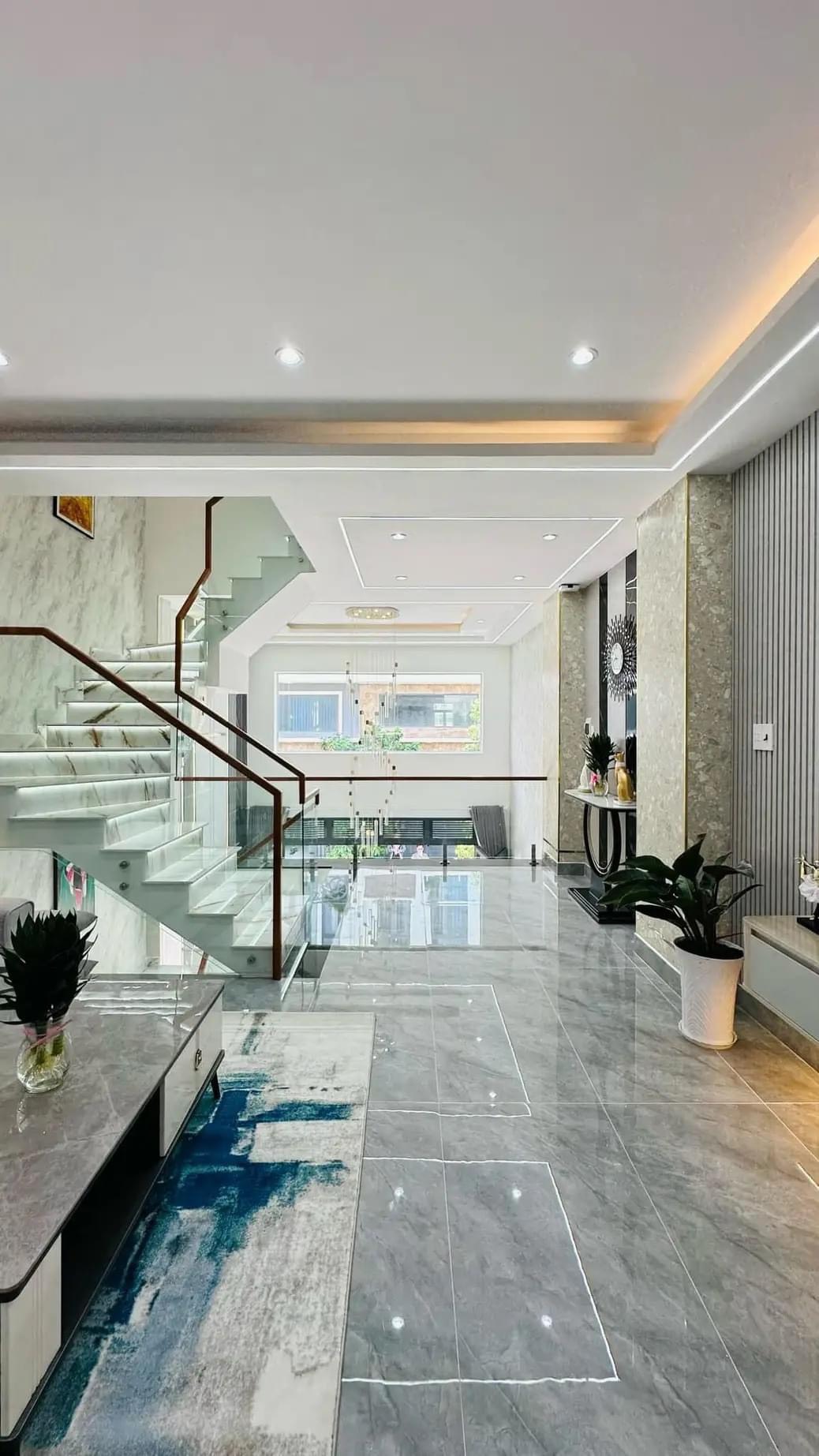 hình ảnh thực tế nhà 4 tầng MT Thạnh Lộc 26 6