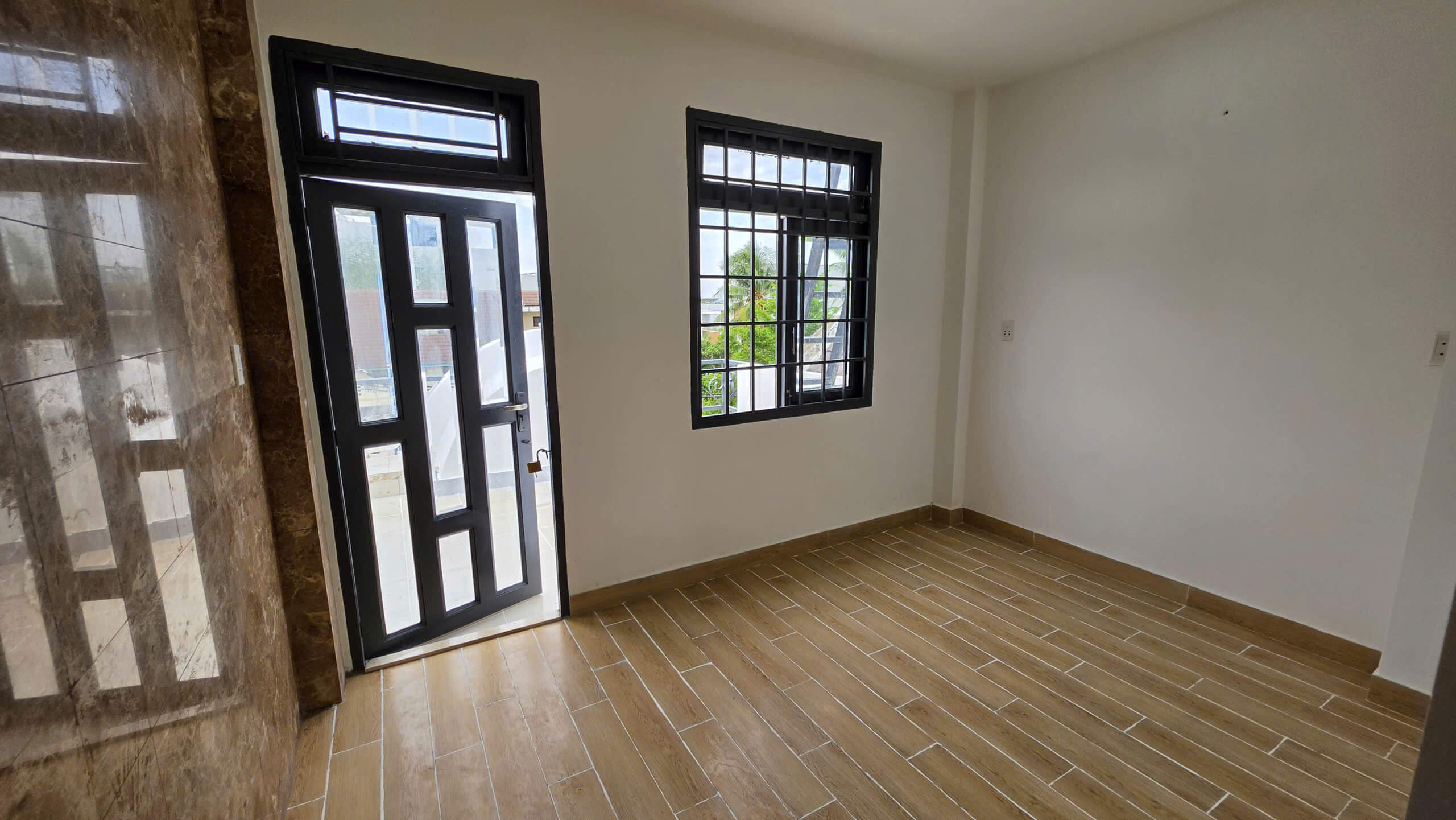 hình ảnh thực tế Nhà đẹp 4 tầng Thạnh Lộc 40, sát Trường THPT Trần Cao Vân, Phường An Phú Đông, Quận 12 8