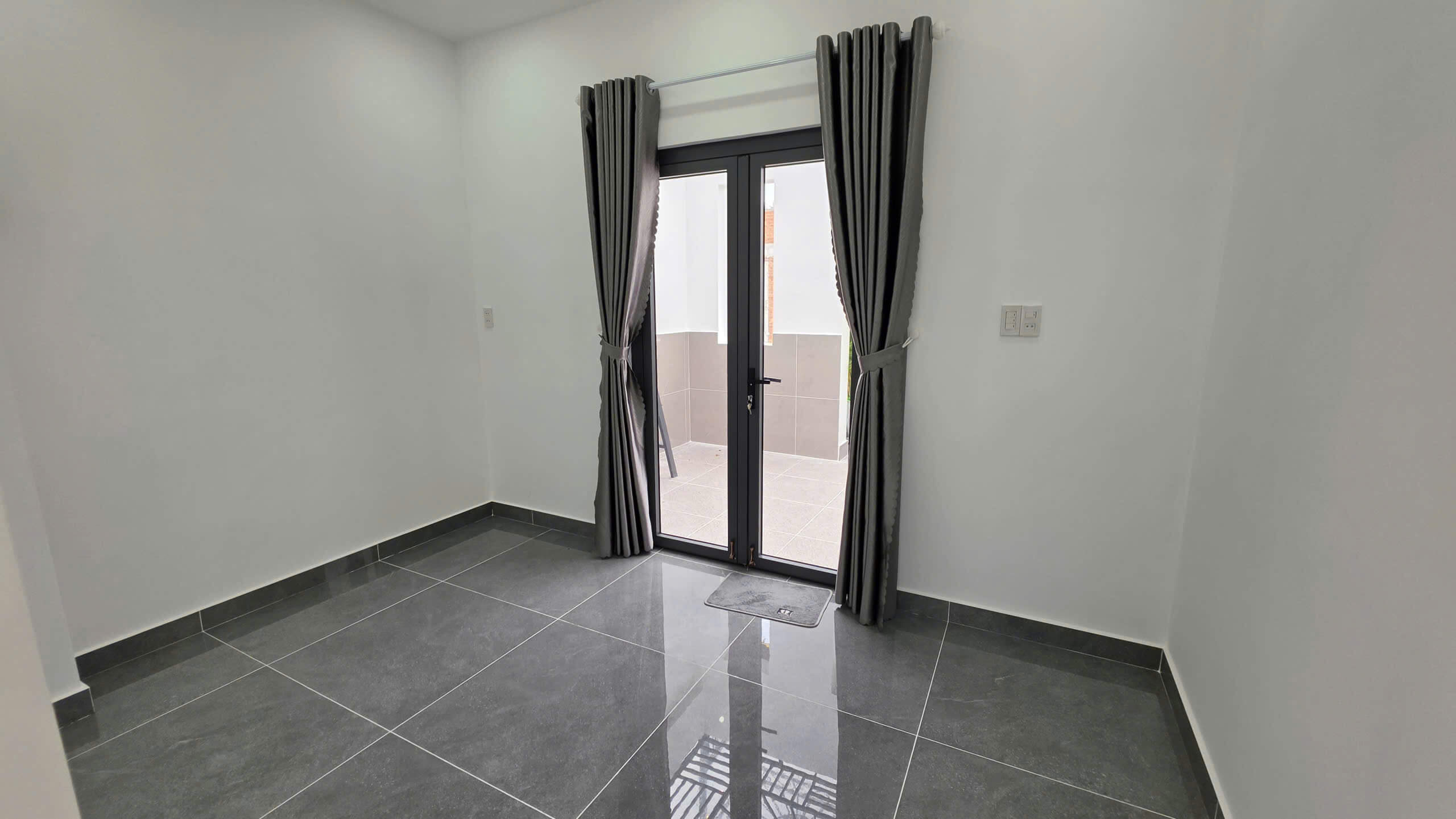 hình ảnh thực tế Nhà đẹp cao cấp 4 tầng full nội thất luxury – Cầu Ba Phụ, Phường Thới An 8