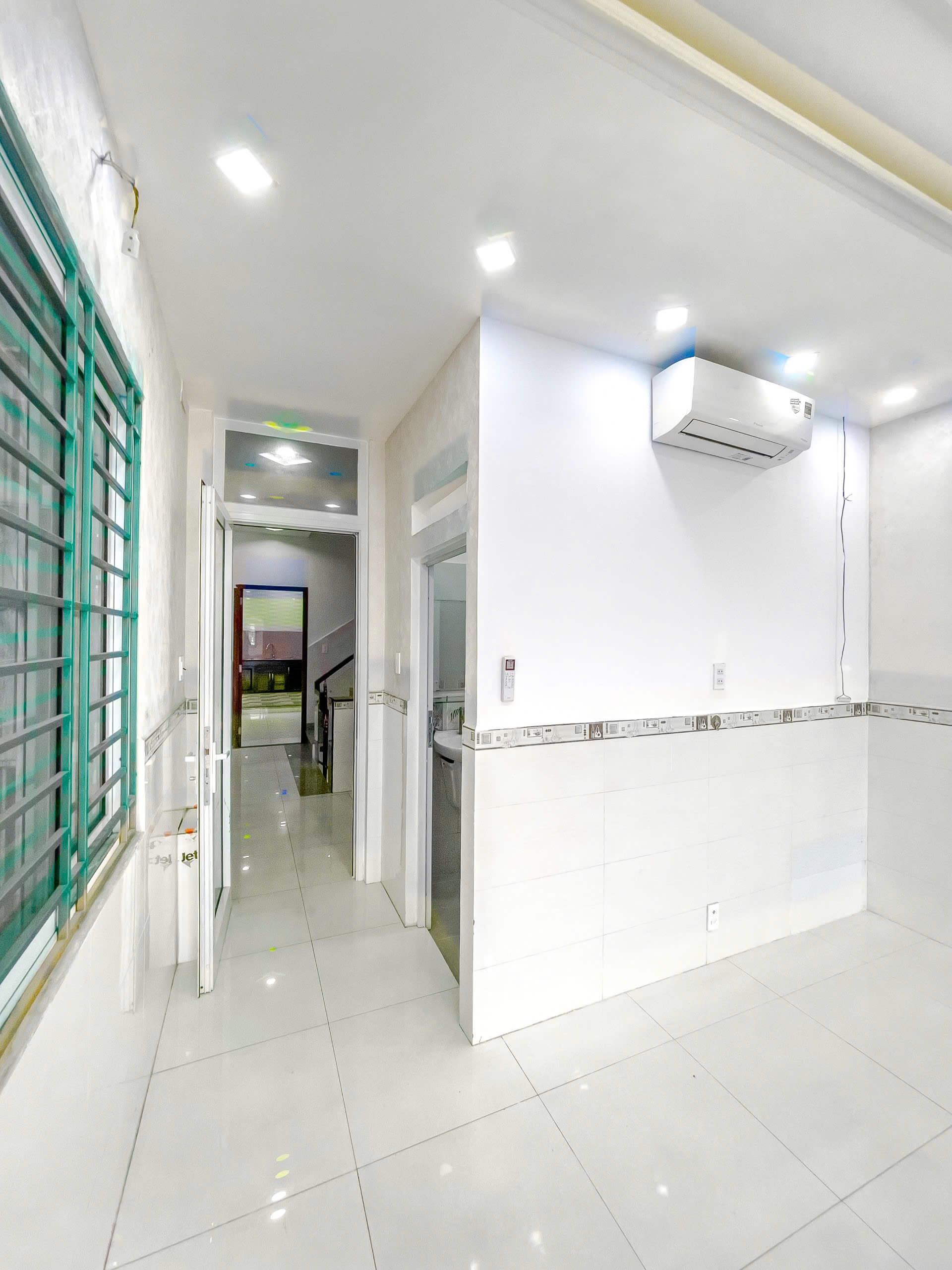 hình ảnh thực tế Nhà mặt tiền Ngã Tư Ga Hà Huy Giáp Quận 12 11