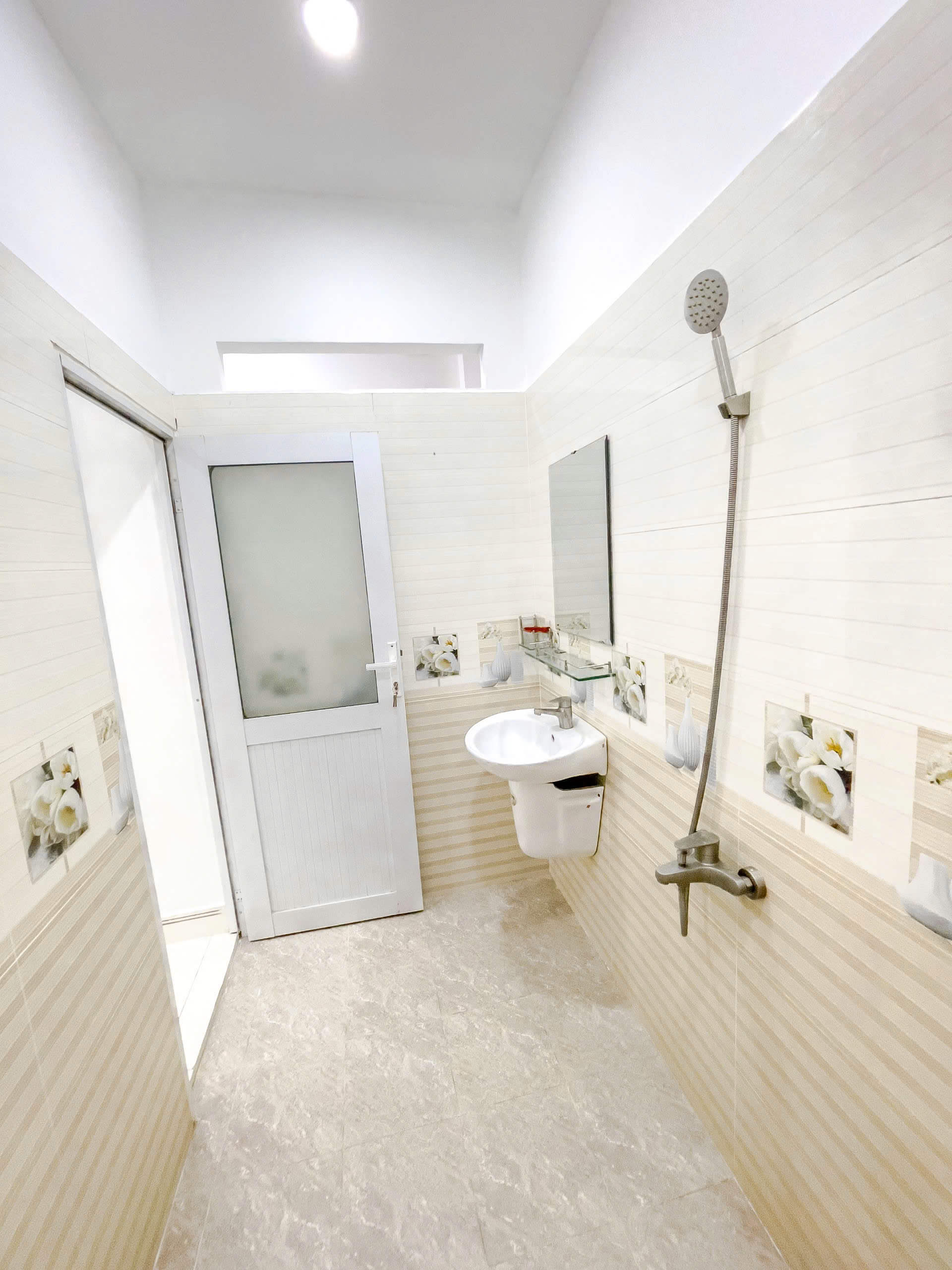 hình ảnh thực tế Nhà mặt tiền Ngã Tư Ga Hà Huy Giáp Quận 12 19