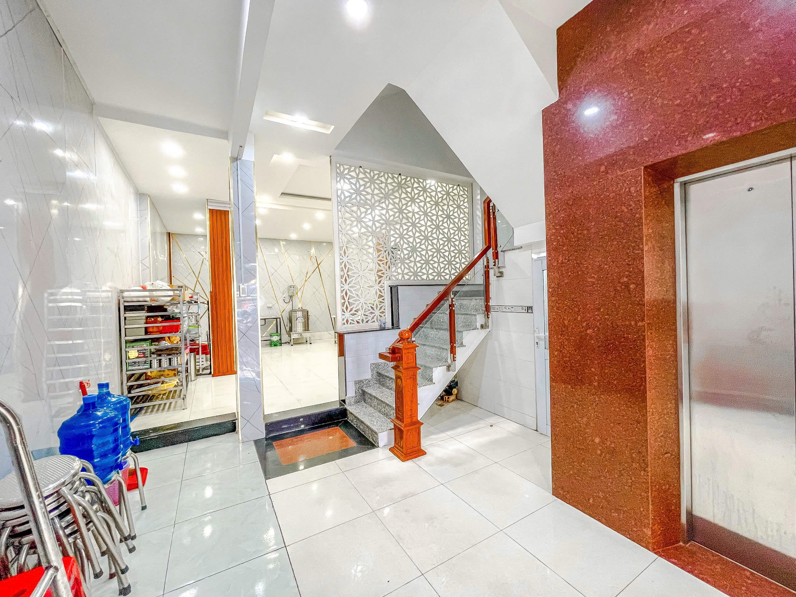 hình ảnh thực tế Nhà mặt tiền Ngã Tư Ga Hà Huy Giáp Quận 12 5