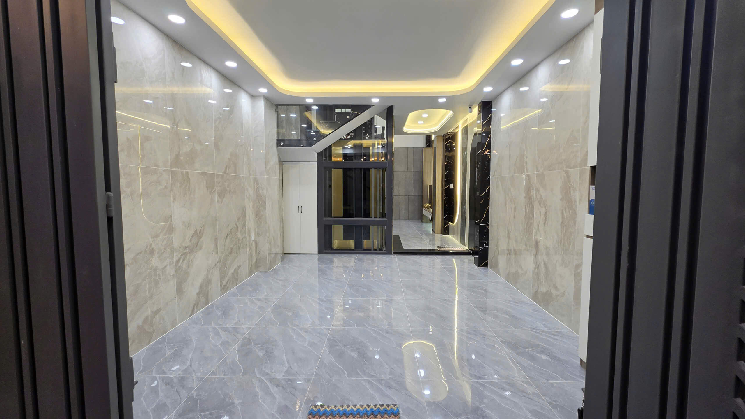 hình ảnh thực tế Nhà phố siêu công năng mặt tiền Tân Thới Nhất 04, Phường Đông Hưng Thuận 2