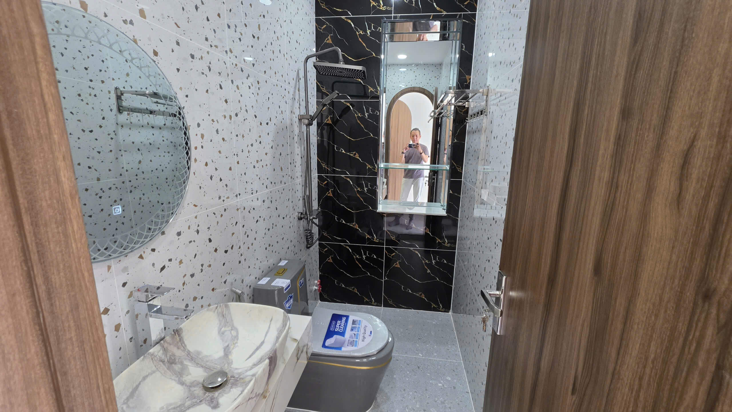 hình ảnh thực tế Nhà mới 4 tầng gần Trường Chinh, Phường Trung Mỹ Tây, Quận 12 10
