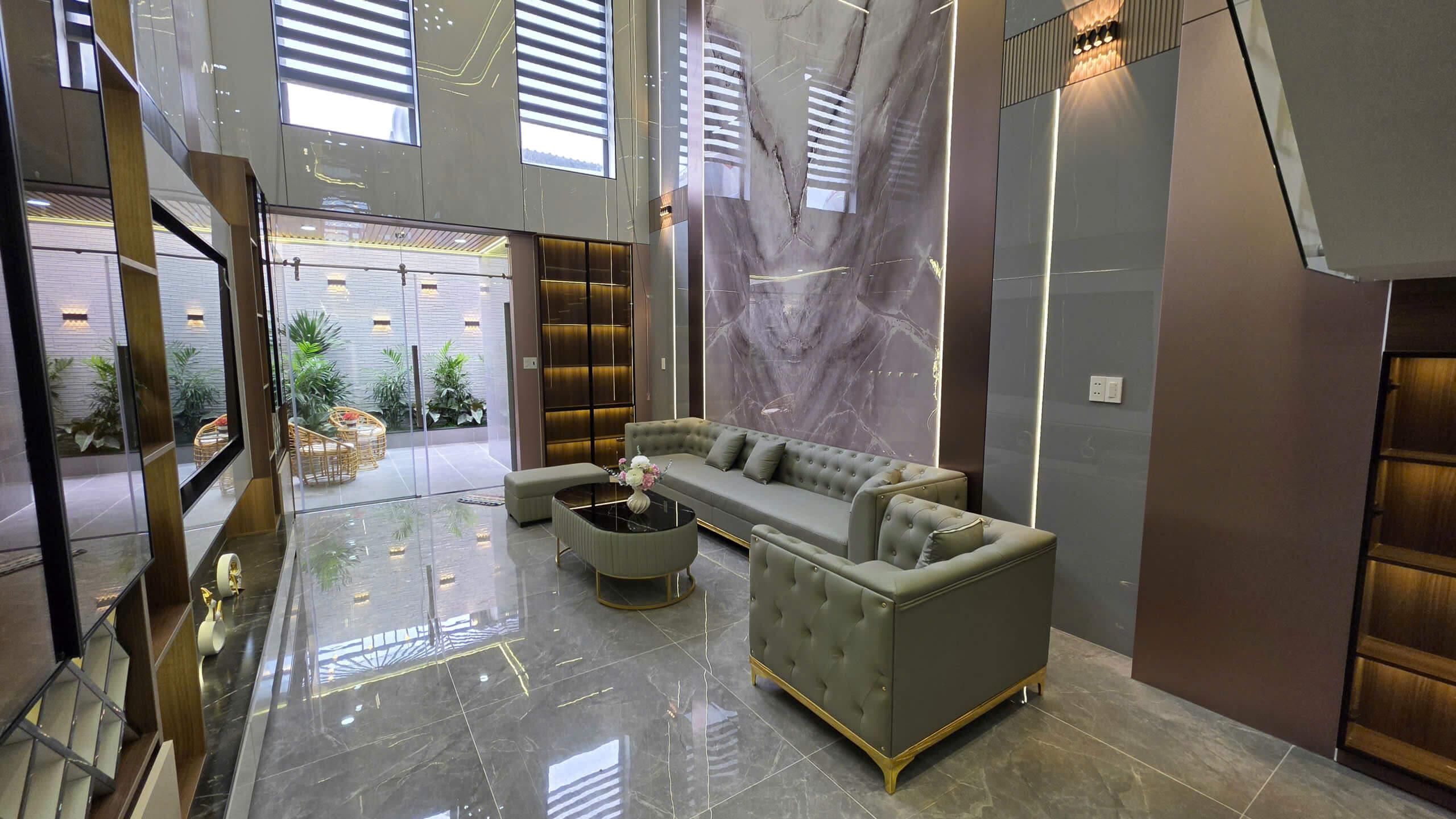 hình ảnh thực tế Nhà phố 6 lầu thang máy mặt tiền kinh doanh Đông Hưng Thuận, Quận 12 6
