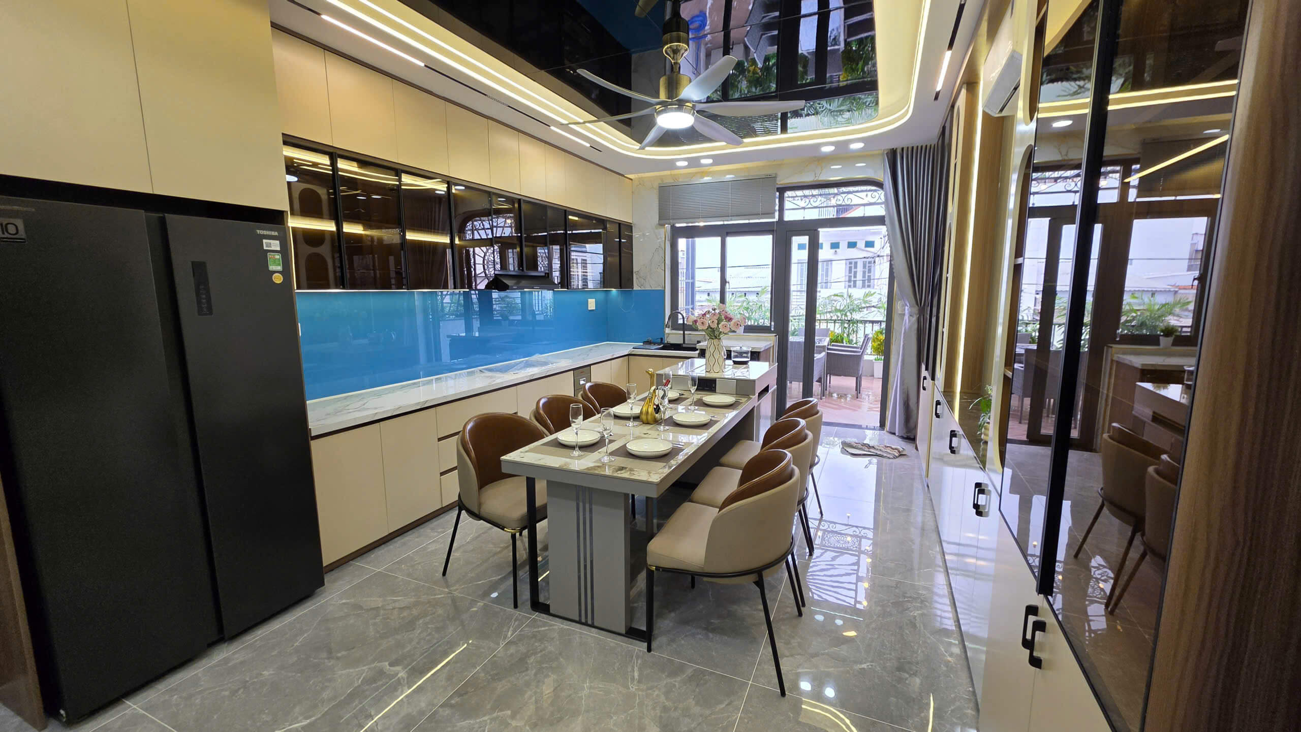 hình ảnh thực tế Nhà phố 6 lầu thang máy mặt tiền kinh doanh Đông Hưng Thuận, Quận 12 8