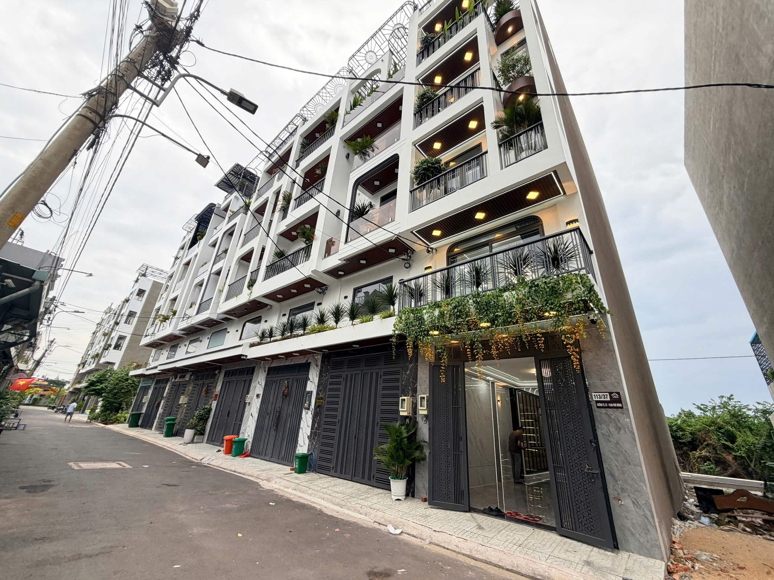hình ảnh thực tế Nhà phố có thang máy KDC cao cấp Thạnh Lộc 37, Phường An Phú Đông, Quận 12 2