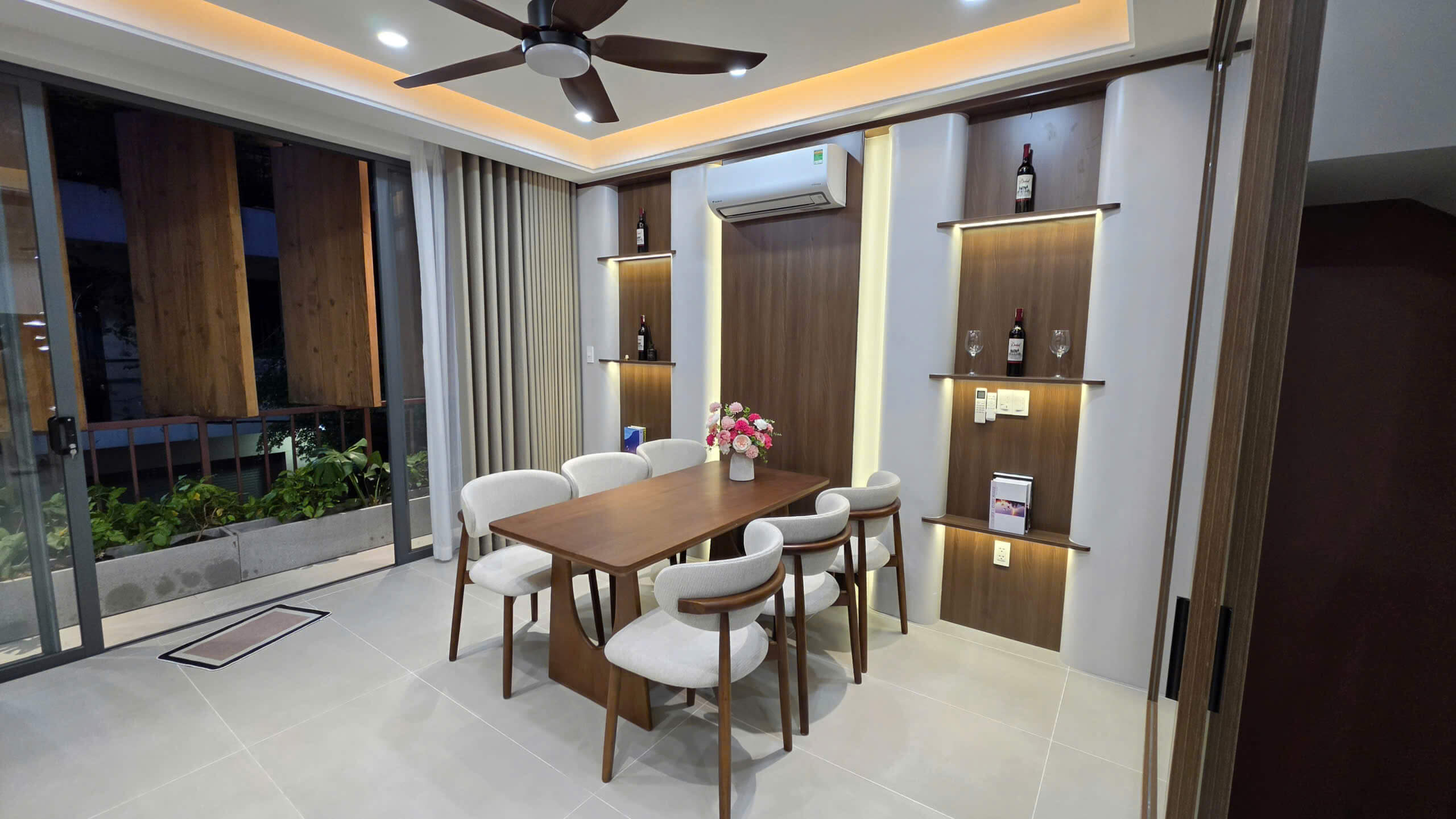hình ảnh thực tế Nhà phố thiết kế độc bản có thang máy Thạnh Xuân 25, Phường Thới An, Quận 12 6
